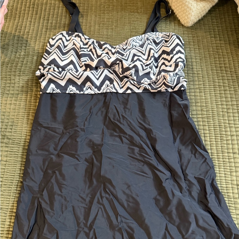 Women’s Bathing Suit Top 3XL